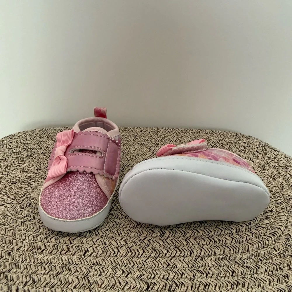 Baby shoes